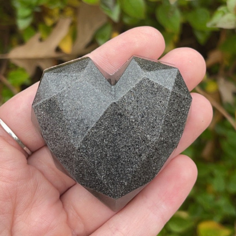 Large Heart Gem Palm Stone