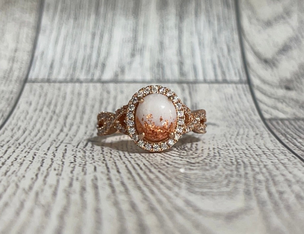 Twisted Oval Keepsake Ring