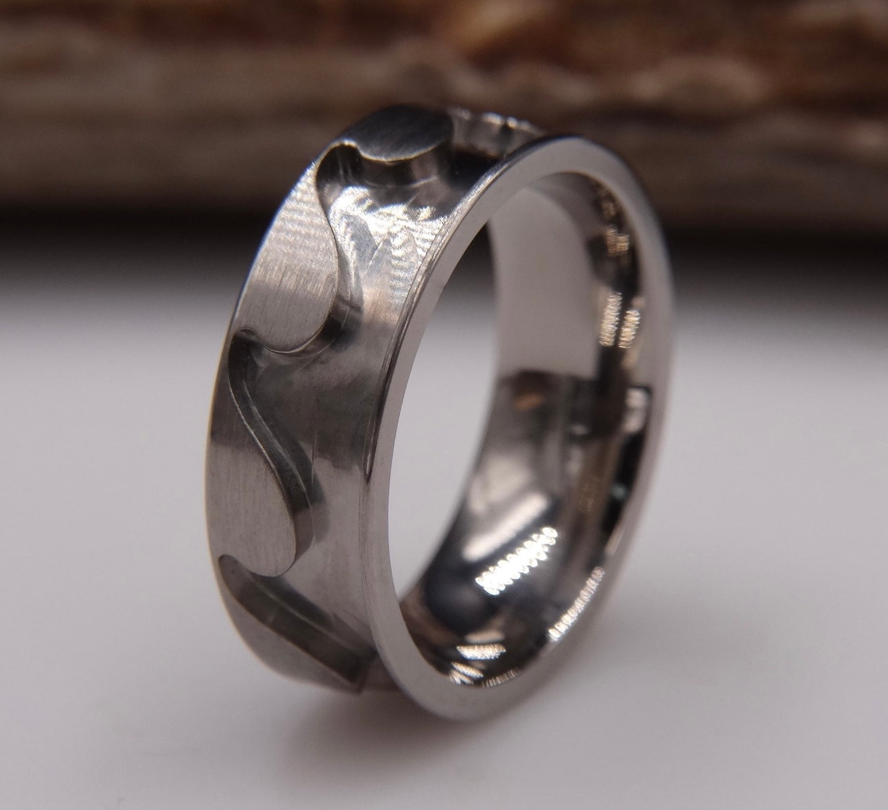 Titanium Ocean waves men’s ring