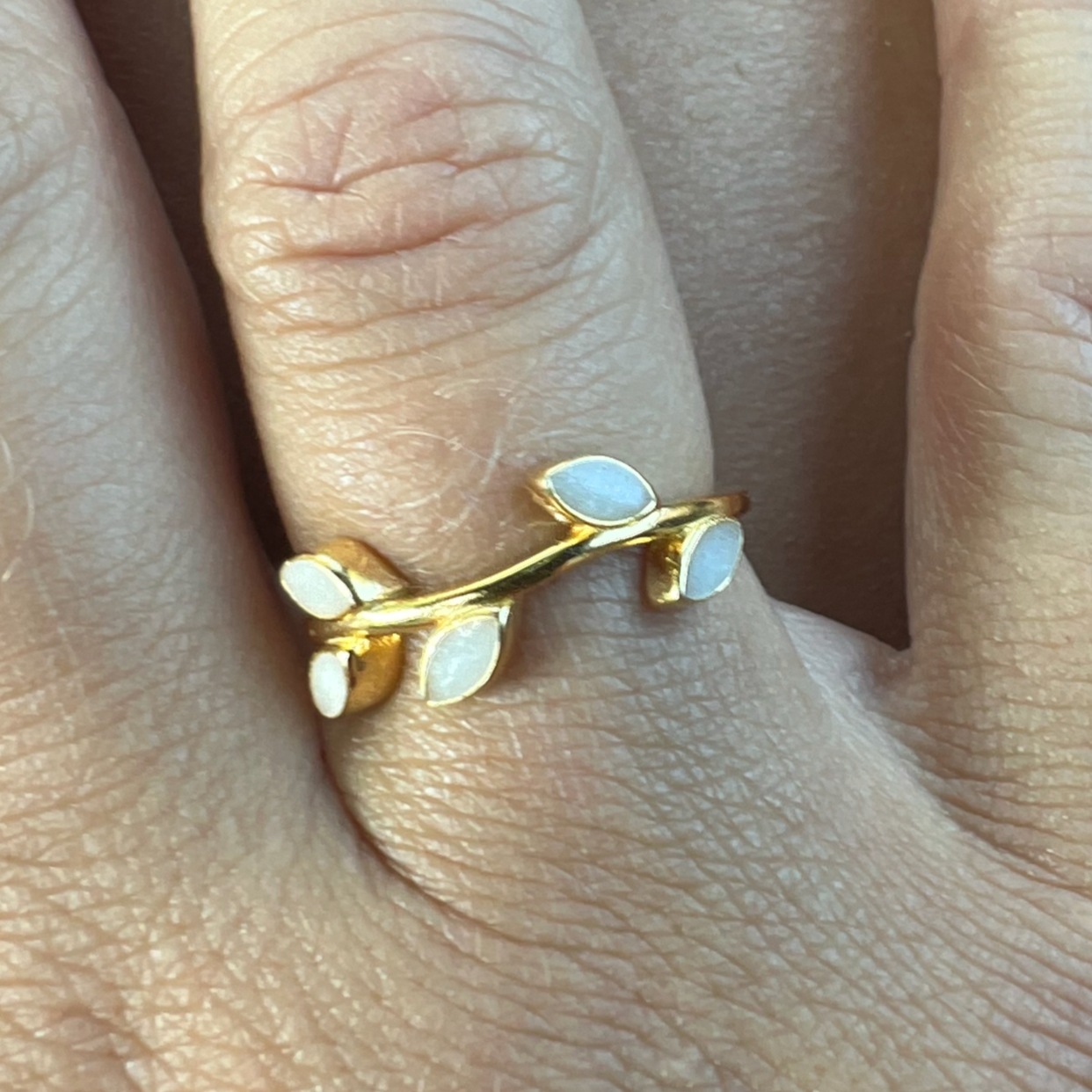 Leaf Stacker Keepsake Ring