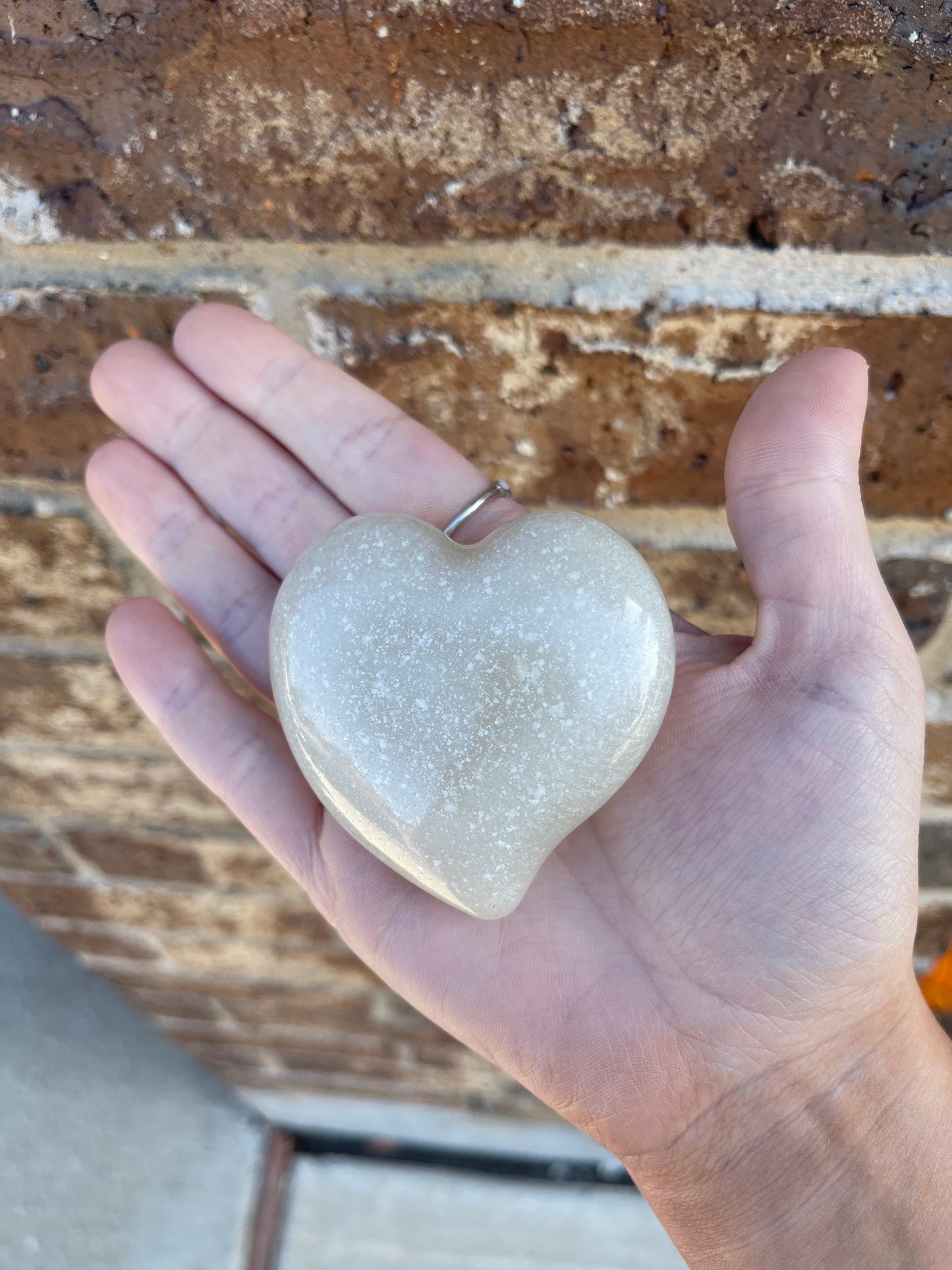 Large Heart Palm Stone